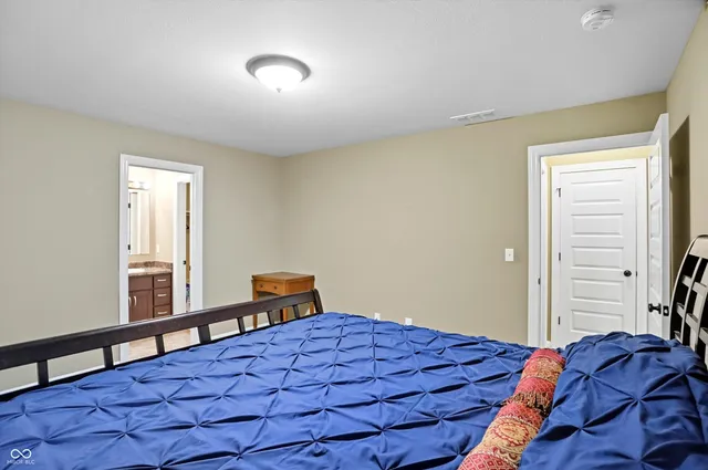 $245,000 | 108 Sunburst Circle, Alexandria, IN 46001