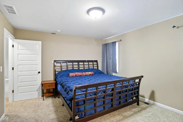 $245,000 | 108 Sunburst Circle, Alexandria, IN 46001