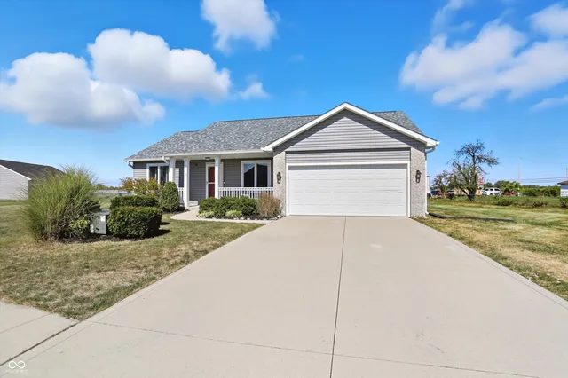 $245,000 | 108 Sunburst Circle, Alexandria, IN 46001