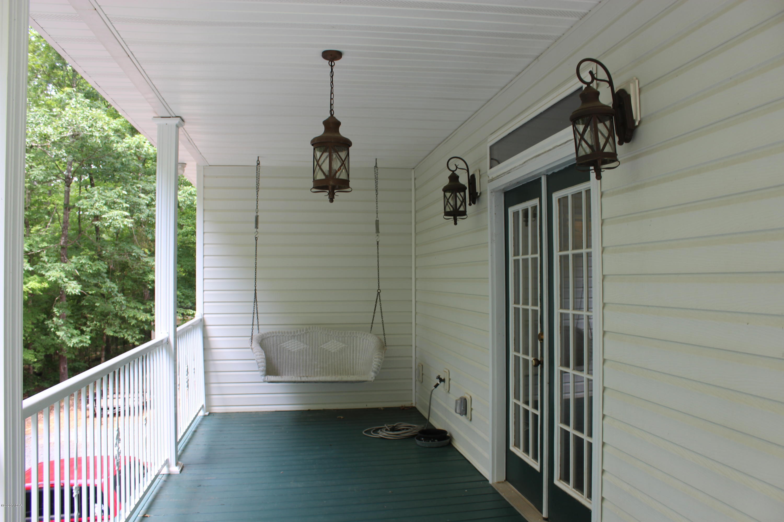 30 Chambless Road Forsyth, GA 31029 - Photo 3 of 27 a view of a hallway with a window