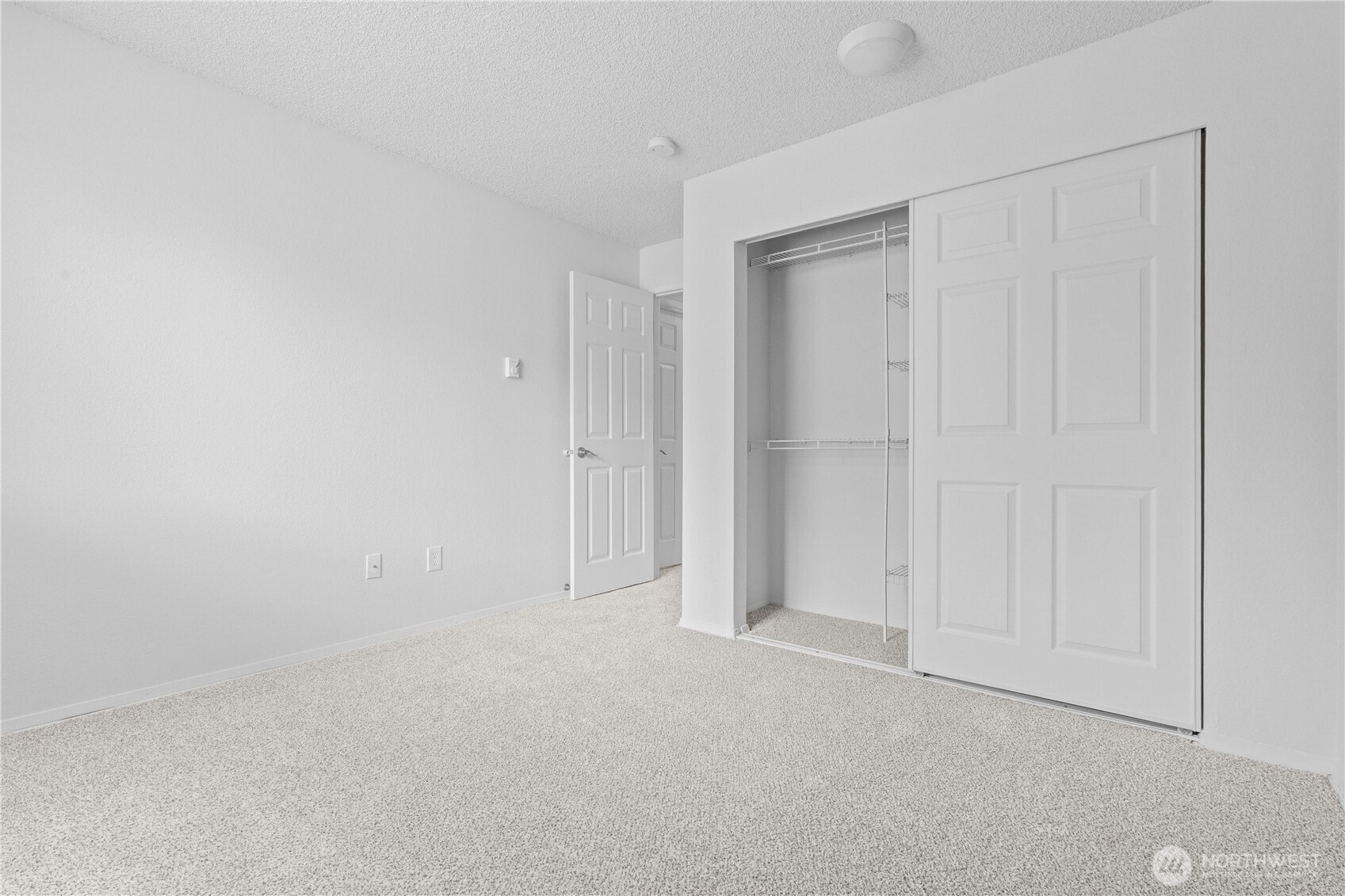 1832 South 330th Street, Unit D Federal Way, WA 98003 - Photo 11 of 21