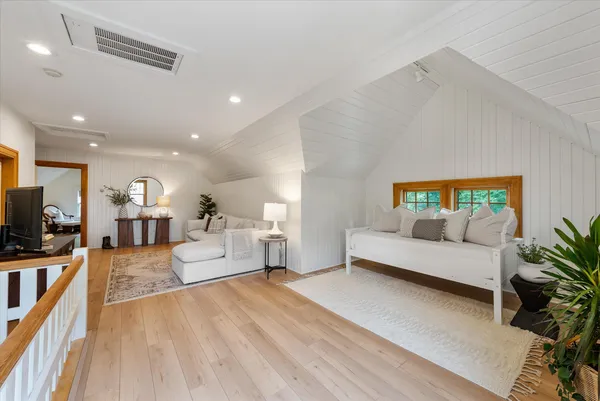 $1,980,000 | N69W6507 Bridge Road, Cedarburg, WI 53012