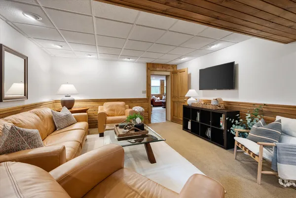 $1,980,000 | N69W6507 Bridge Road, Cedarburg, WI 53012