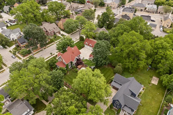 $1,980,000 | N69W6507 Bridge Road, Cedarburg, WI 53012