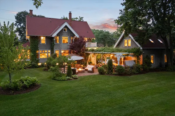 $1,980,000 | N69W6507 Bridge Road, Cedarburg, WI 53012