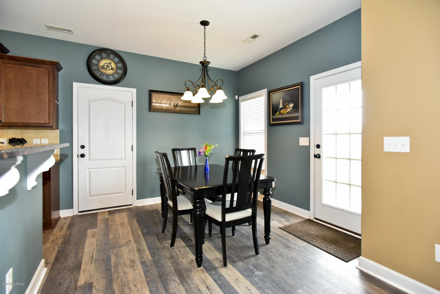 307 First Post Road Jacksonville, NC 28546 - Photo 15 of 36 042 Din