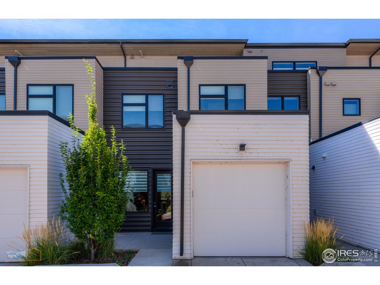 3105 Bluff Street Boulder, CO 80301 - Photo 14 of 40 a view of outdoor space