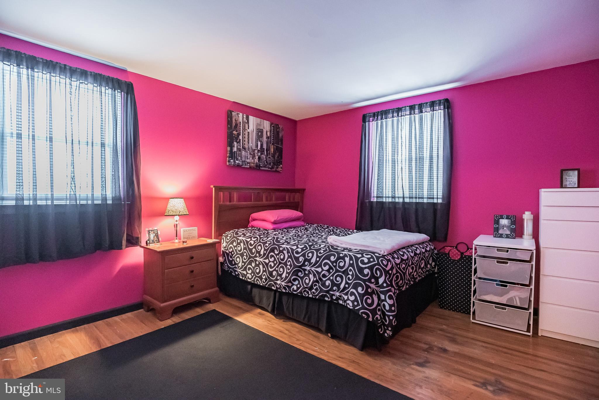 9703 Glenhope Road Philadelphia, PA 19115 - Photo 22 of 30 Gallery Image 22