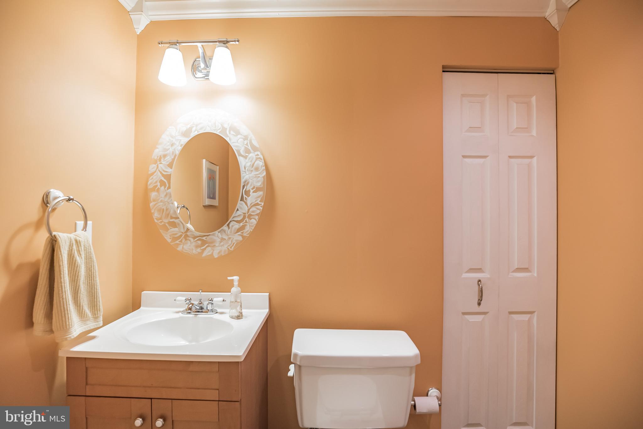 9703 Glenhope Road Philadelphia, PA 19115 - Photo 24 of 30 Gallery Image 24