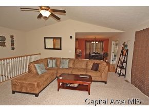 525 Parkview Drive Rochester, IL 62563 - Photo 4 of 16 Gallery Image 4