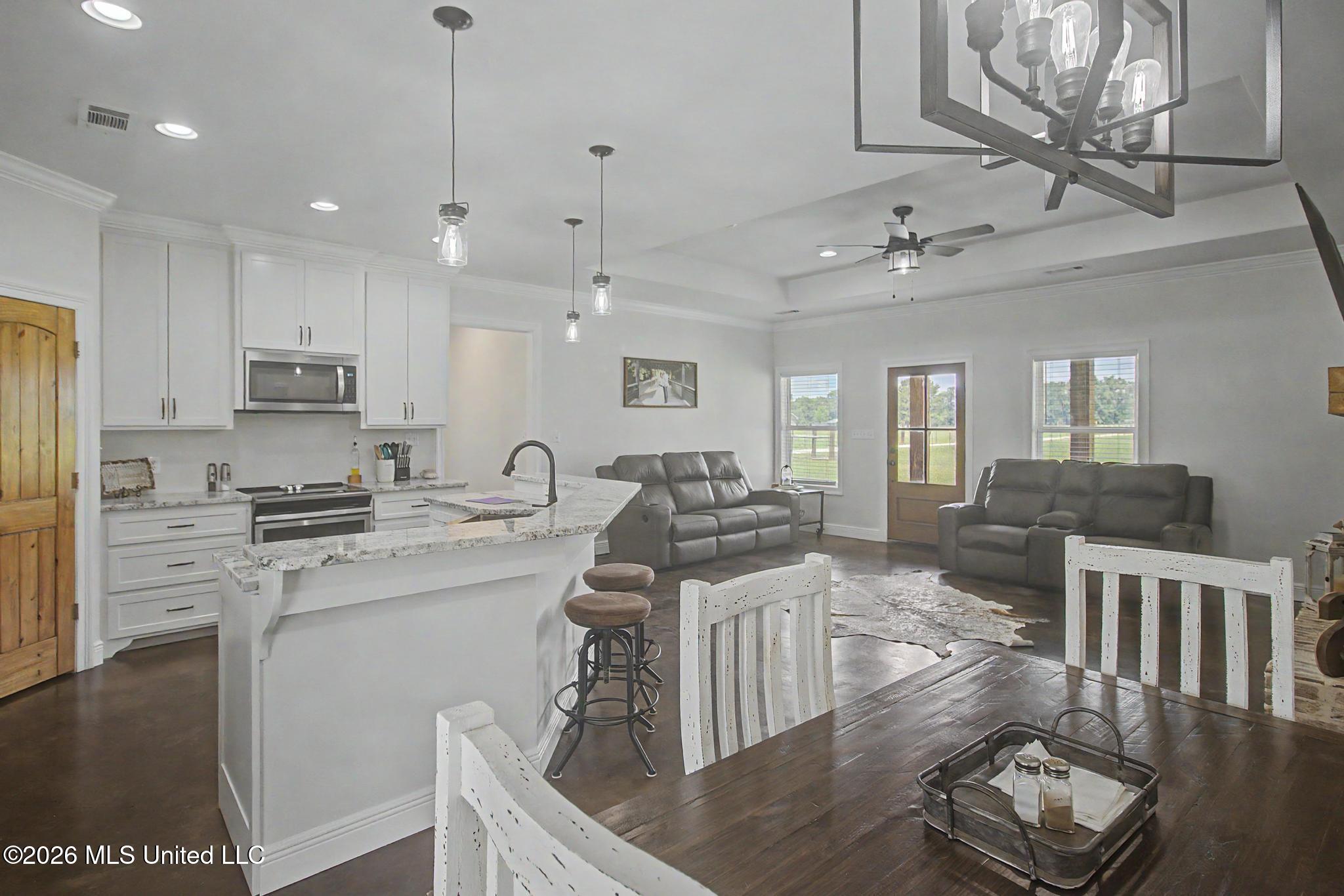 52 Jeslan Trail Lumberton, MS 39455 - Photo 11 of 30 11_51326 52 Jeslan Trail