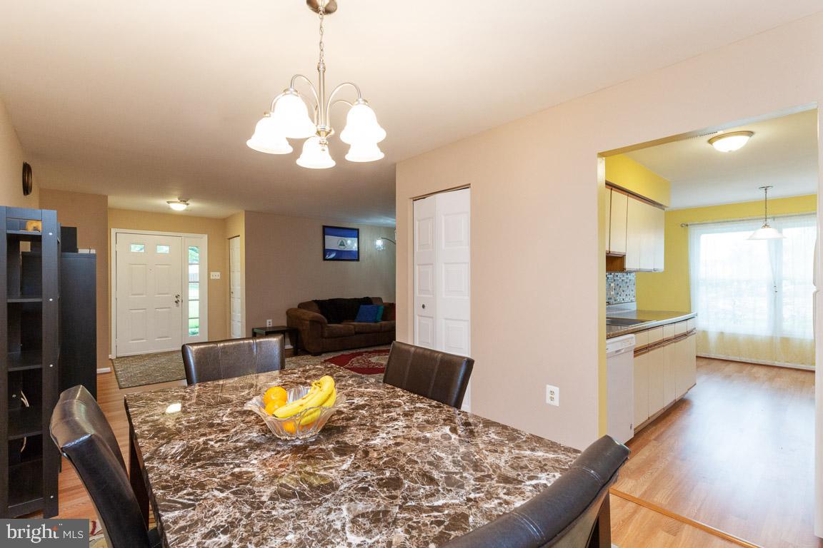 7428 Rokeby Drive, Unit 3 Manassas, VA 20109 - Photo 11 of 31 Dining area
