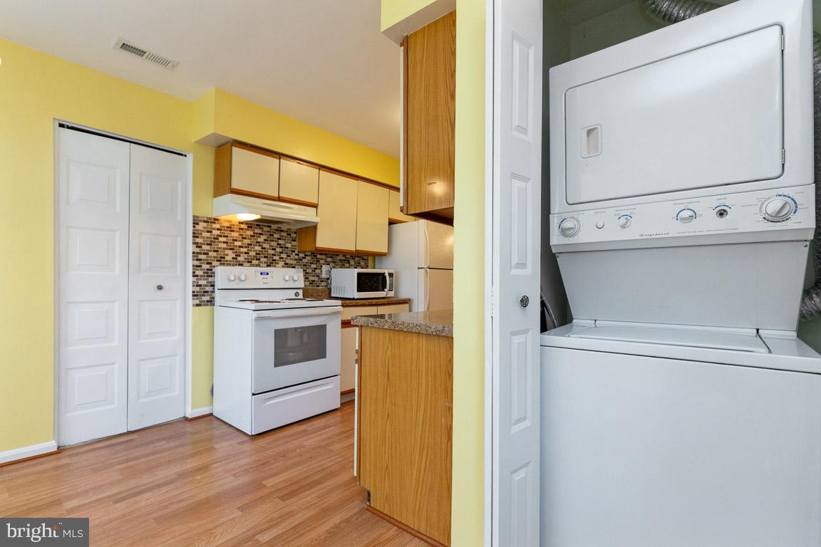 7428 Rokeby Drive, Unit 3 Manassas, VA 20109 - Photo 17 of 31 Gallery Image 17