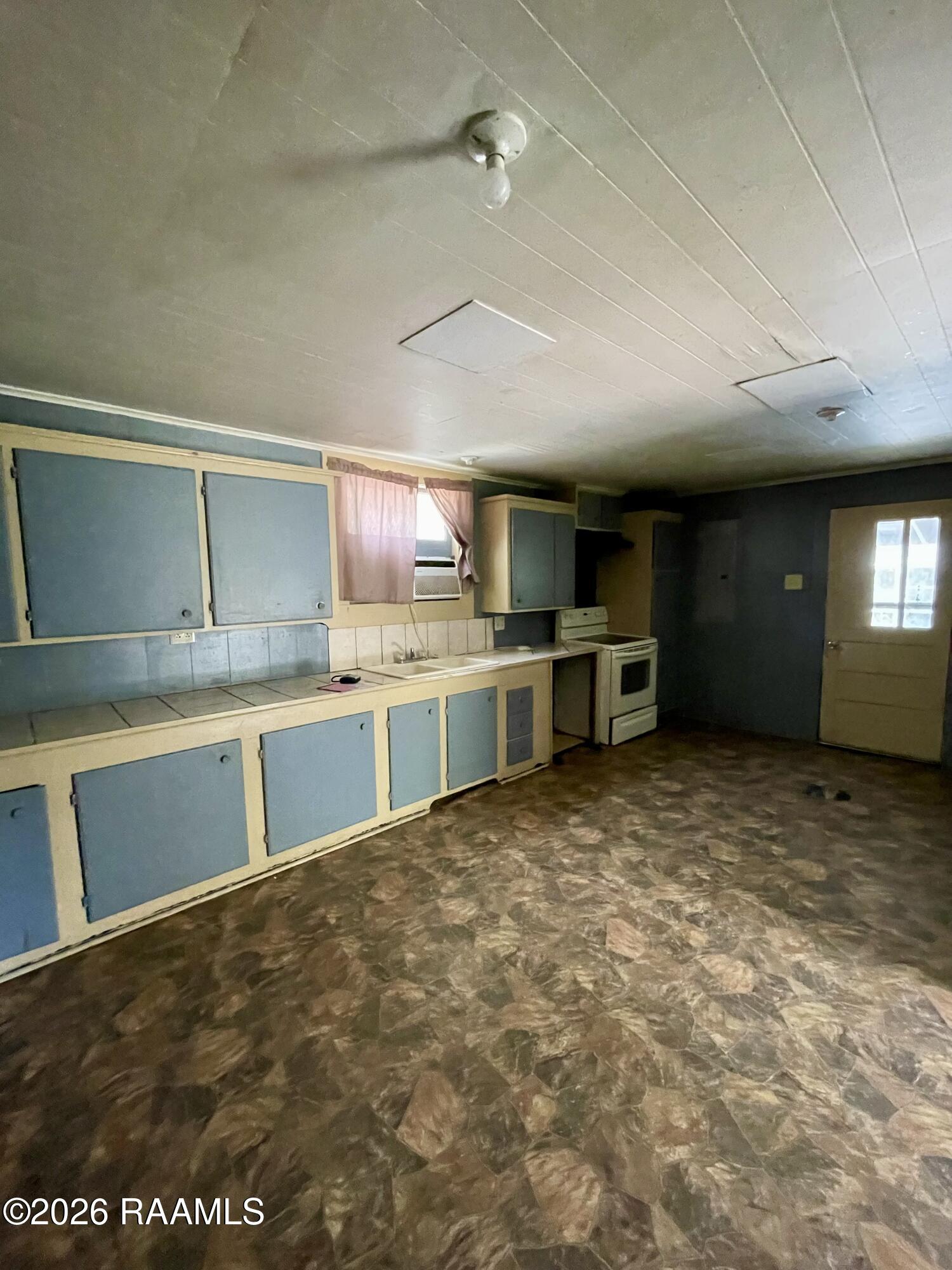 2918 Courtableau Road Port Barre, LA 70577 - Photo 6 of 30 IMG_2431