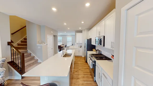 $2,300 | 7101 Equality Boulevard, Carmel, IN 46033