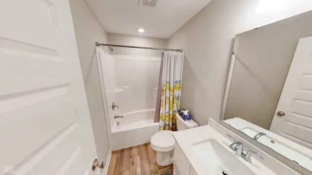 $2,300 | 7101 Equality Boulevard, Carmel, IN 46033