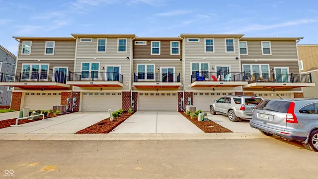 $2,300 | 7101 Equality Boulevard, Carmel, IN 46033