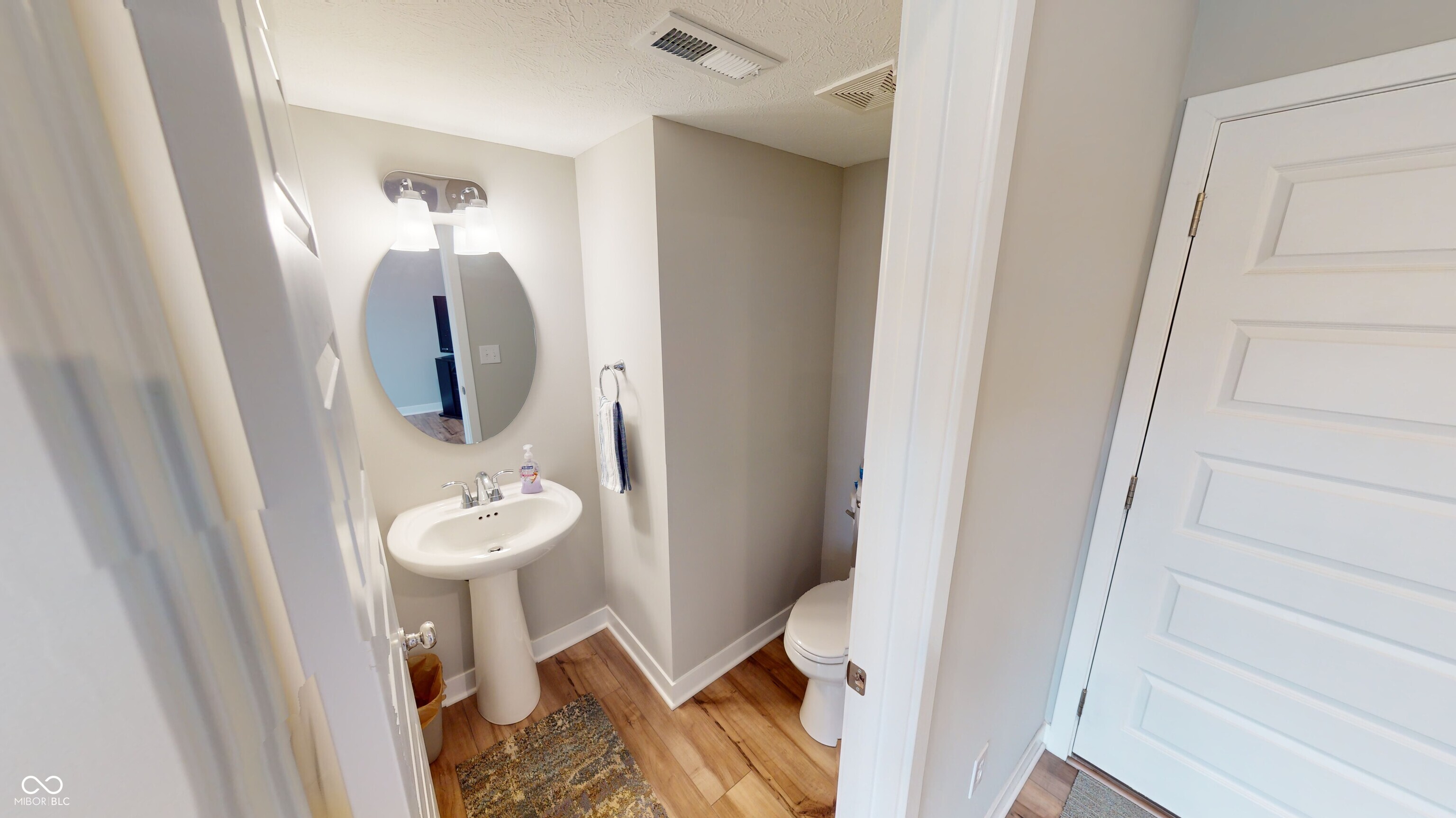 7101 Equality Boulevard Carmel, IN 46033 - Photo 5 of 31