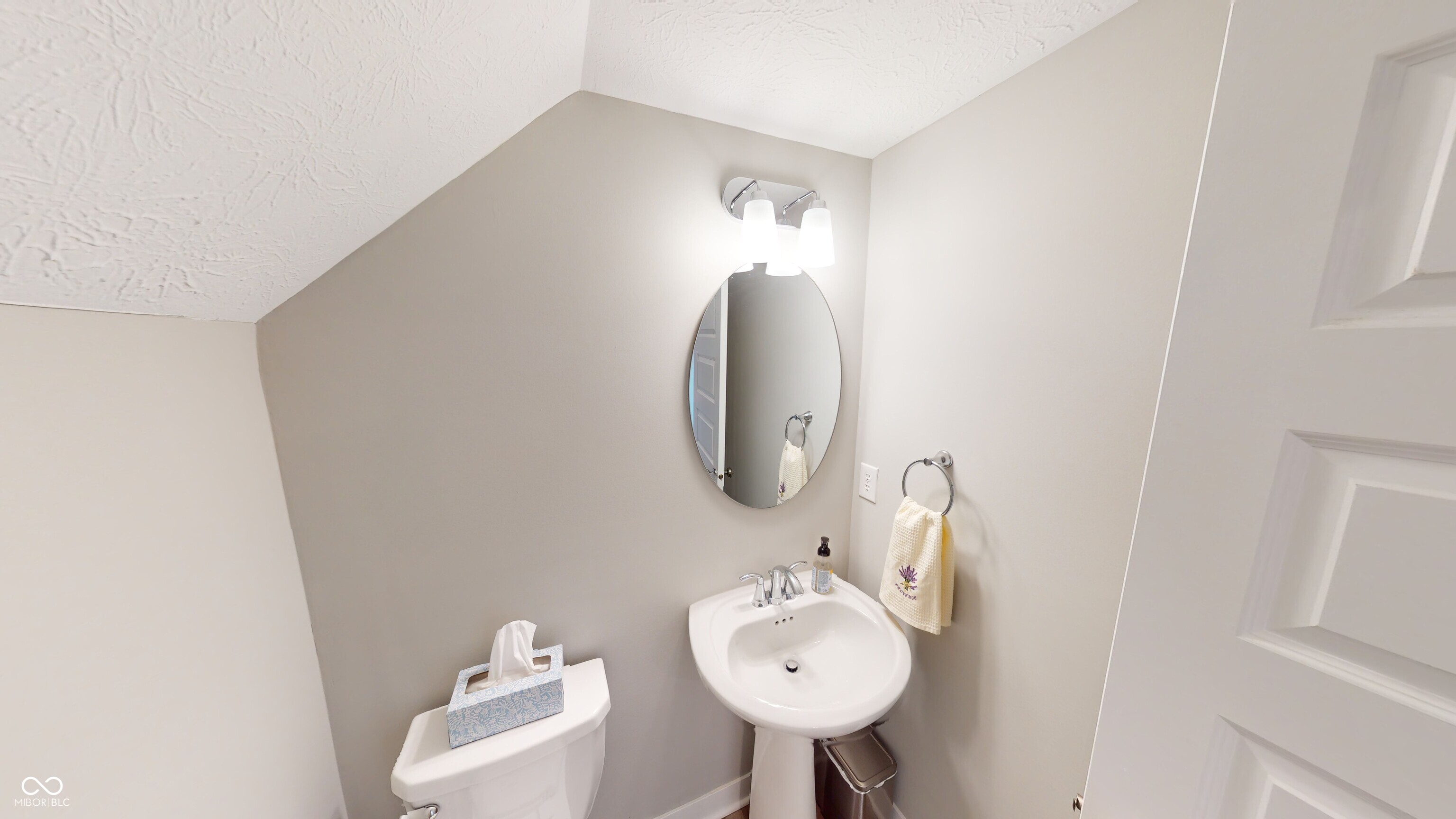 7101 Equality Boulevard Carmel, IN 46033 - Photo 8 of 31