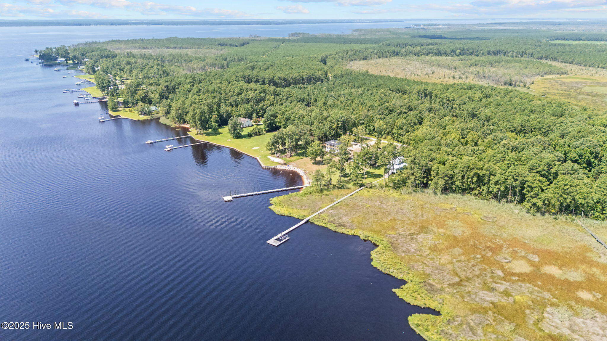 61CE669A-4213-4693-9483-D8EAE841AB52