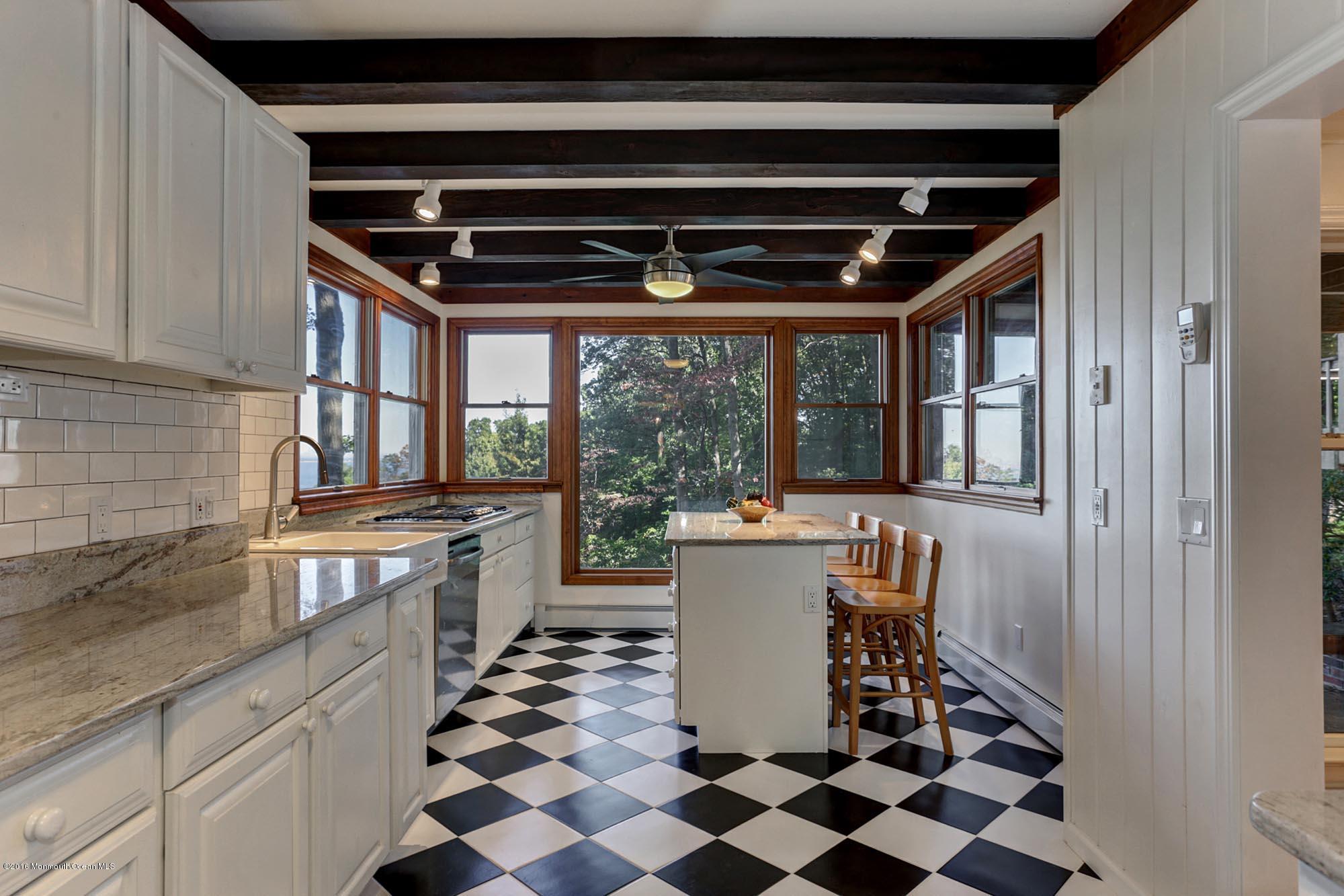 6 Belvidere Road Atlantic Highlands, NJ 07716 - Photo 18 of 55 Granite counters