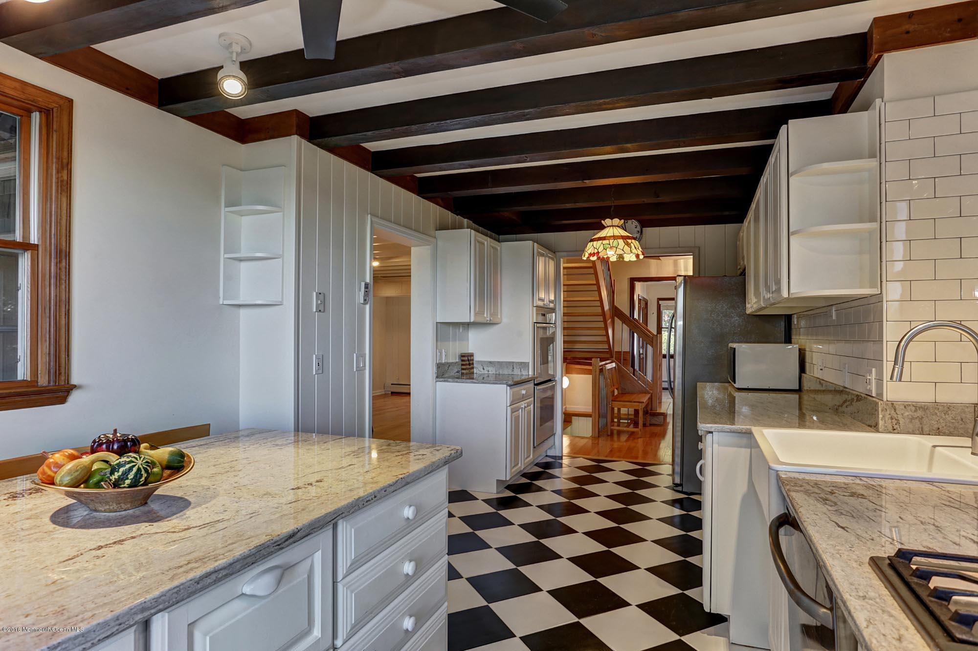 6 Belvidere Road Atlantic Highlands, NJ 07716 - Photo 19 of 55 Granite island