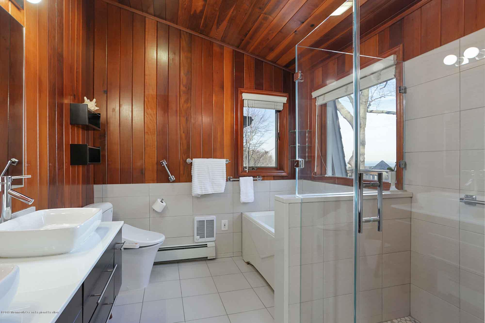 6 Belvidere Road Atlantic Highlands, NJ 07716 - Photo 32 of 55 Master Bath