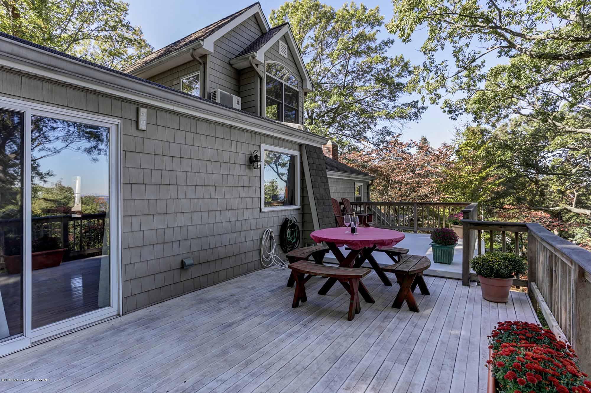 6 Belvidere Road Atlantic Highlands, NJ 07716 - Photo 34 of 55 Master deck