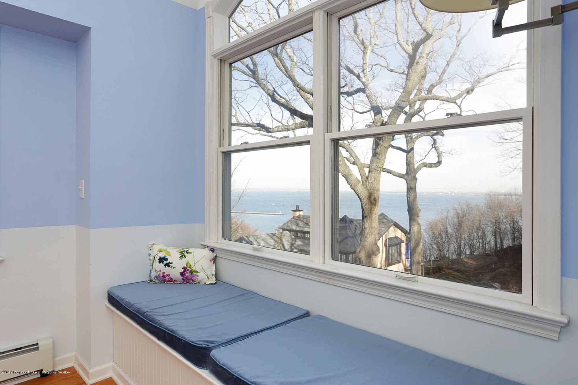 6 Belvidere Road Atlantic Highlands, NJ 07716 - Photo 38 of 55 Window Seat to enjoy the views