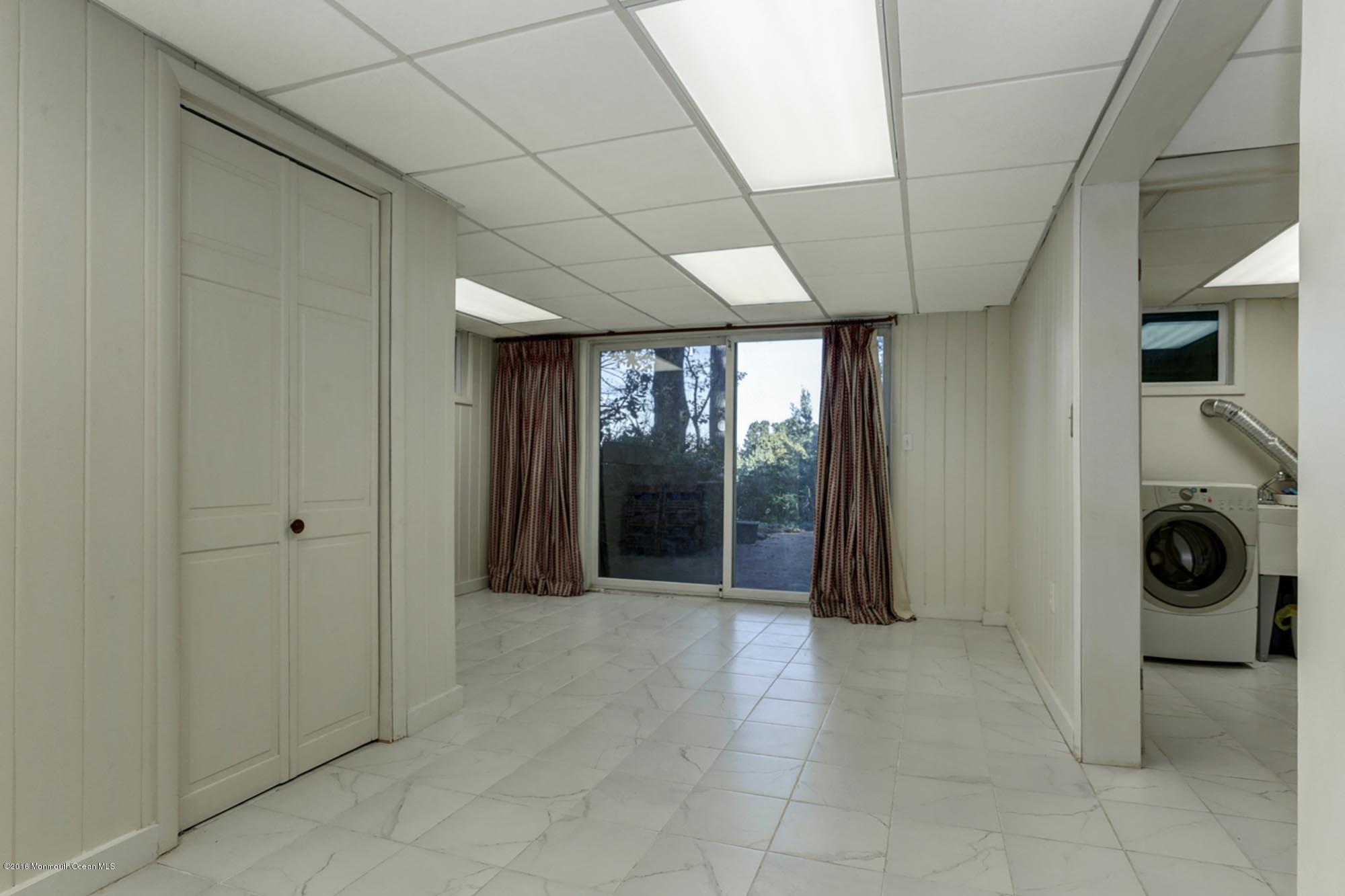 6 Belvidere Road Atlantic Highlands, NJ 07716 - Photo 43 of 55 Full finished walk out lower level
