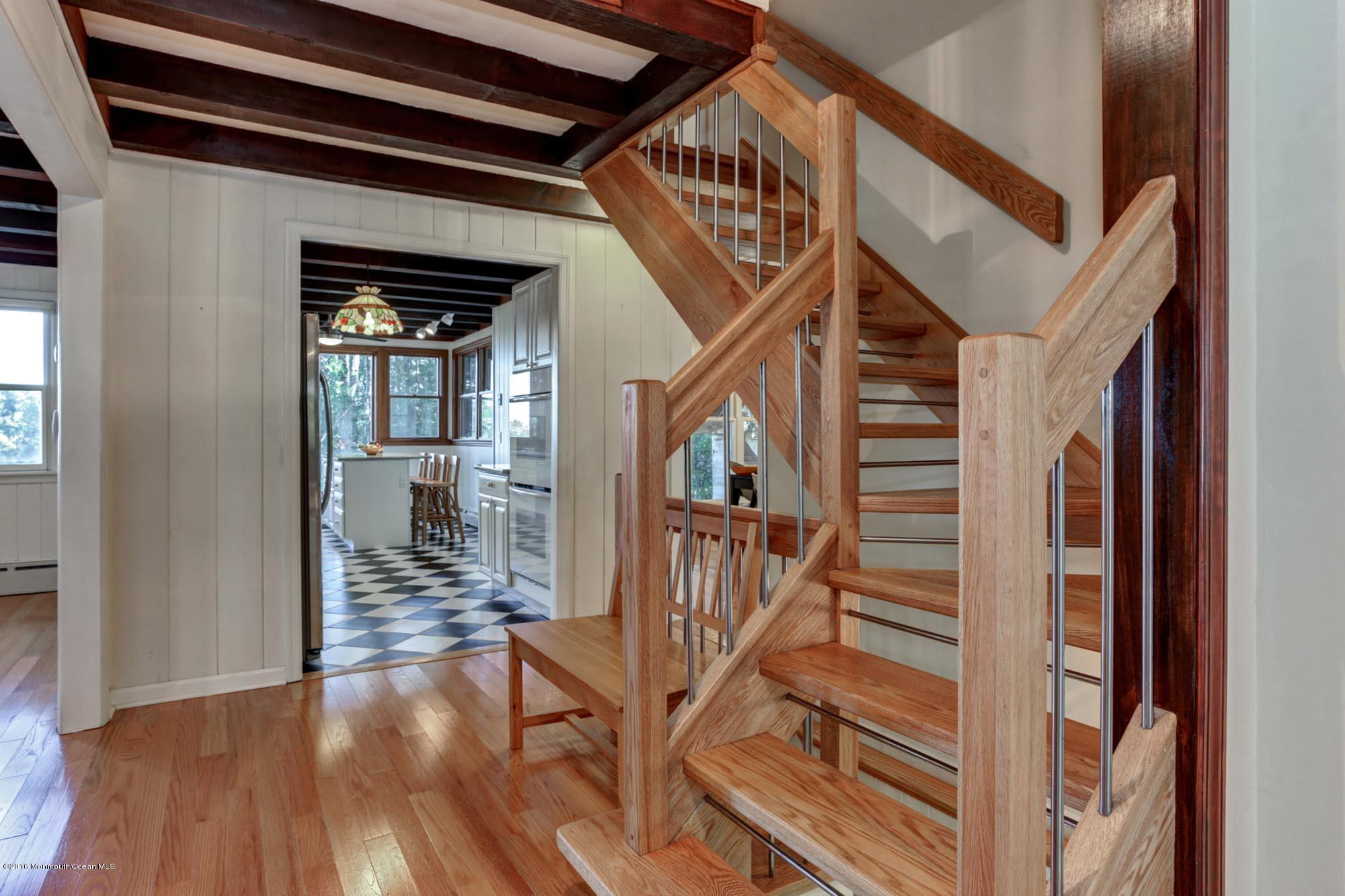 6 Belvidere Road Atlantic Highlands, NJ 07716 - Photo 8 of 55 Open staircase