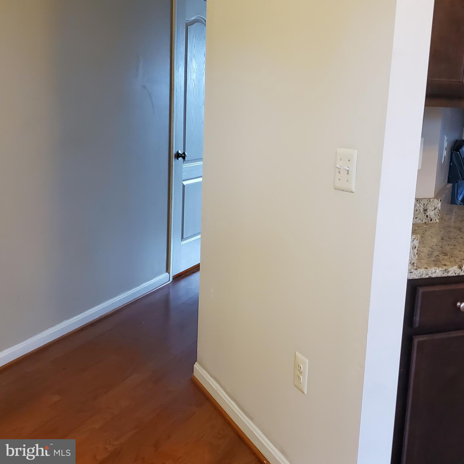 7125 Durrette Road Ruther Glen, VA 22546 - Photo 8 of 18 Foyer