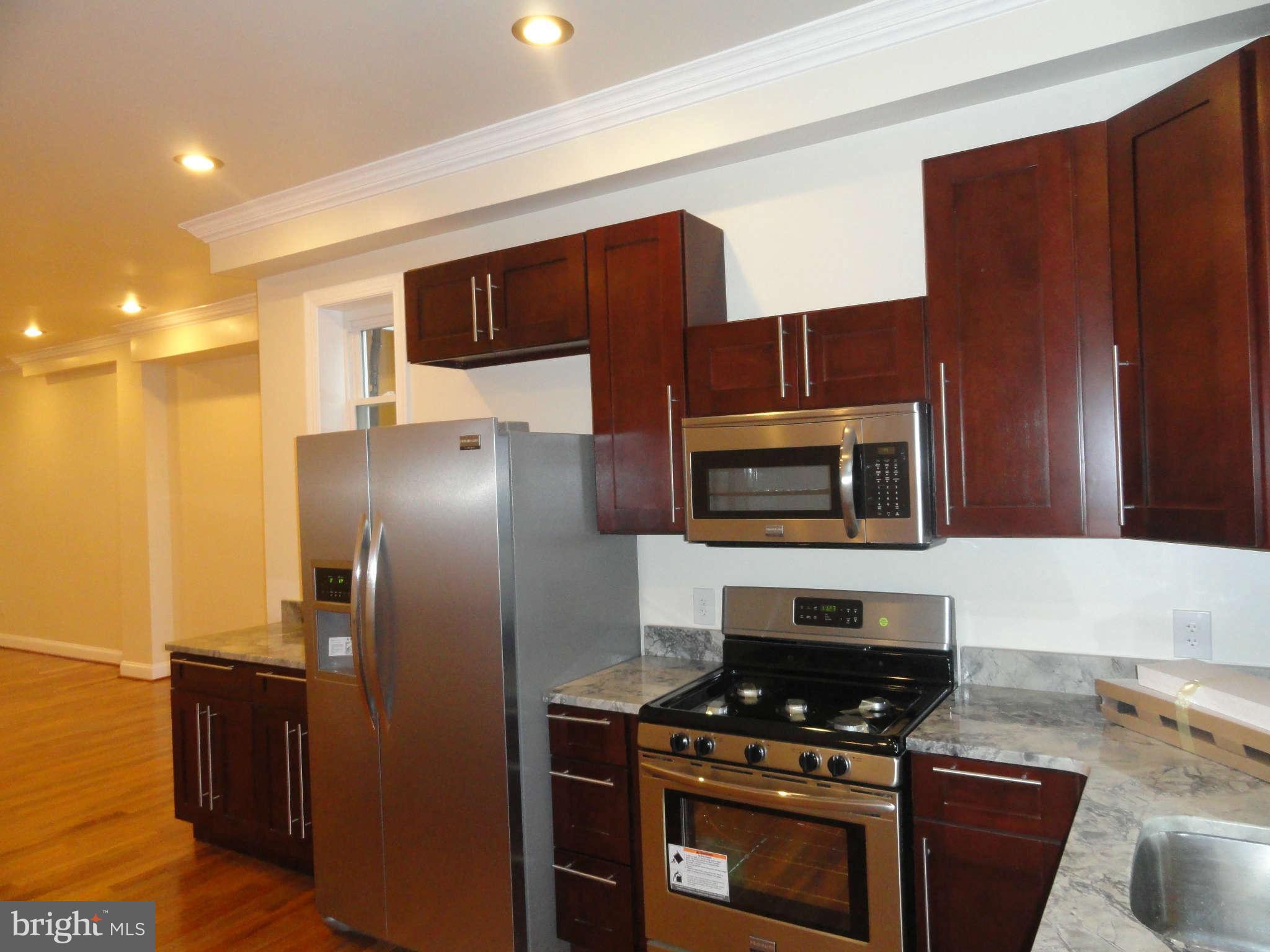 27 R Street Northeast Washington, DC 20002 - Photo 8 of 30 Kitchen