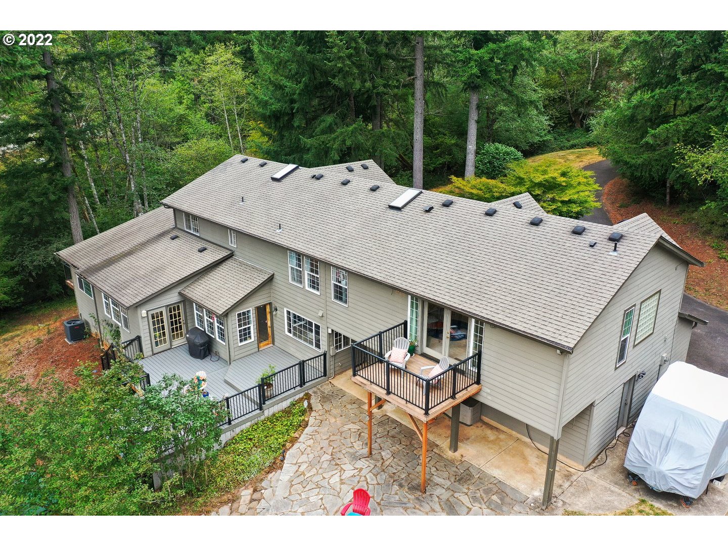 27507 Northeast 42nd Circle Camas, WA 98607 - Photo 28 of 30 a terrace with outdoor seating and city view