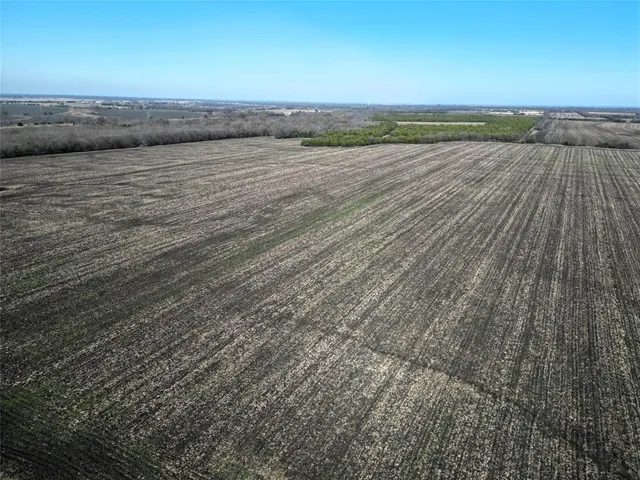 $749,500 | 4914 Commerce Tx 75428, Ladonia, TX 75449