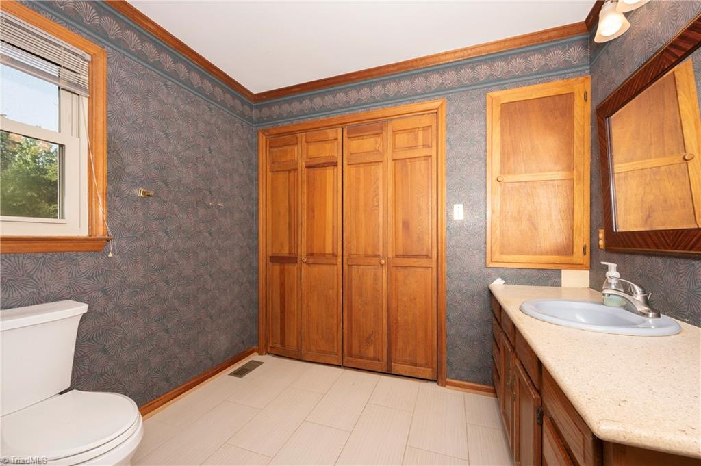6351 Cashatt Road High Point, NC 27263 - Photo 25 of 40 Gallery Image 25