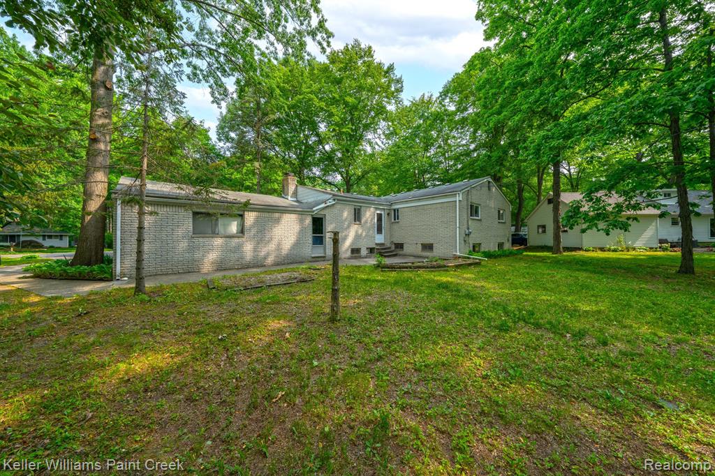 2473 Frankson Avenue Rochester Hills, MI 48307 - Photo 15 of 16