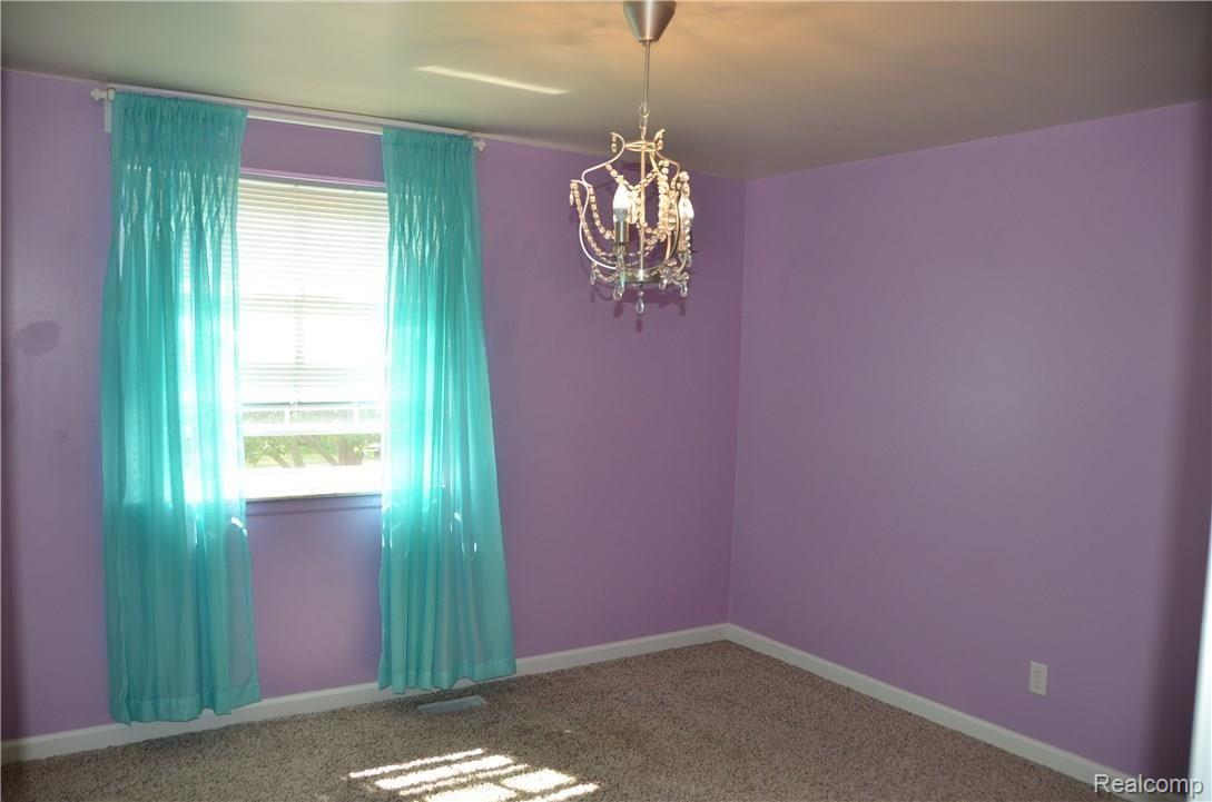 21769 Meridian Road Grosse Ile, MI 48138 - Photo 19 of 25 DSC_8577.JPG