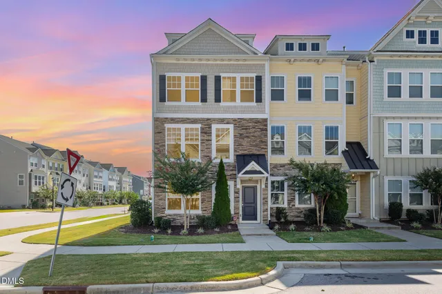 $464,000 | 596 Grand Central Station, Apex, NC 27502