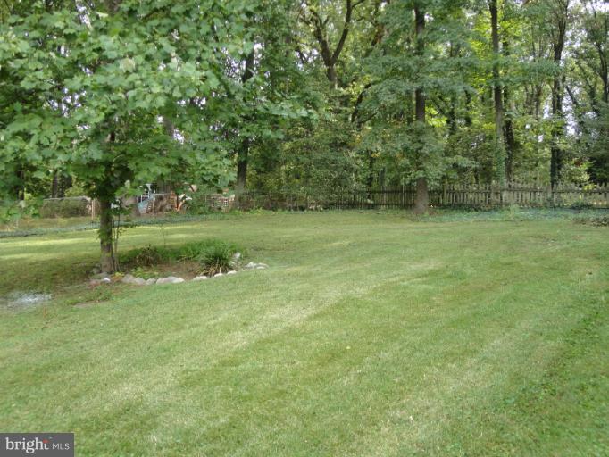 17 Beechwood Road Arnold, MD 21012 - Photo 5 of 15 View