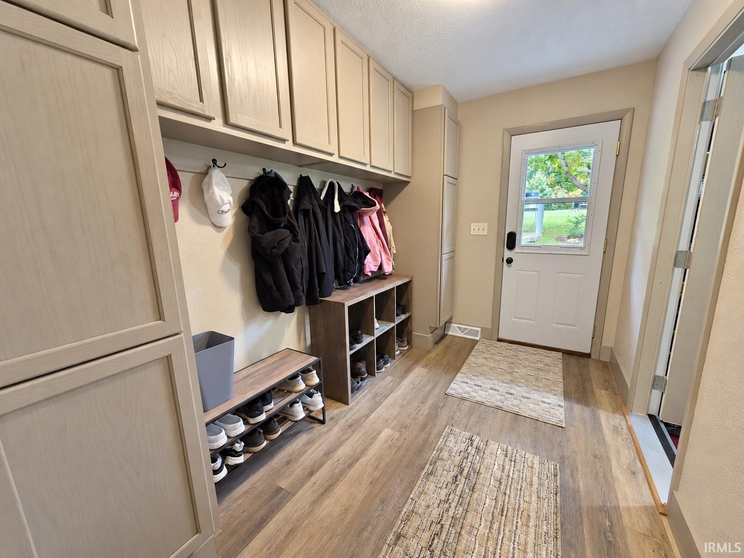 61801 Myrtle Road South Bend, IN 46614 - Photo 15 of 50 Gallery Image 15