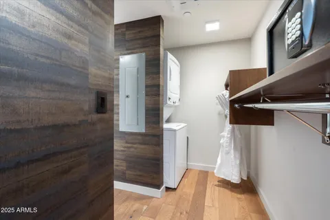 $1,250,000 | 5455 East Lincoln Drive, Unit 2009, Paradise Valley, AZ 85253