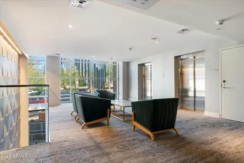 $1,250,000 | 5455 East Lincoln Drive, Unit 2009, Paradise Valley, AZ 85253