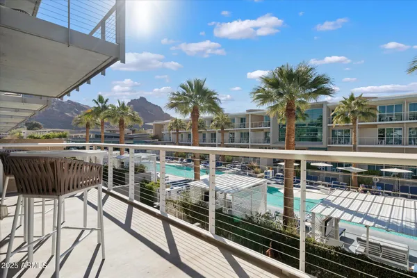 $1,250,000 | 5455 East Lincoln Drive, Unit 2009, Paradise Valley, AZ 85253