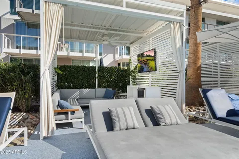 $1,250,000 | 5455 East Lincoln Drive, Unit 2009, Paradise Valley, AZ 85253