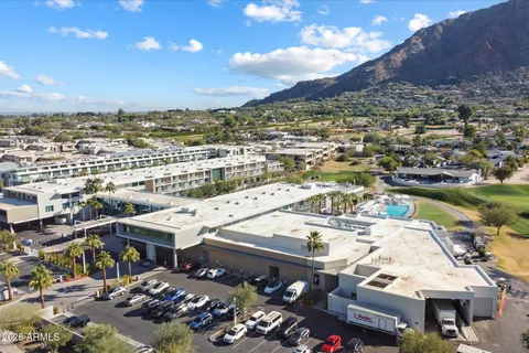 $1,250,000 | 5455 East Lincoln Drive, Unit 2009, Paradise Valley, AZ 85253