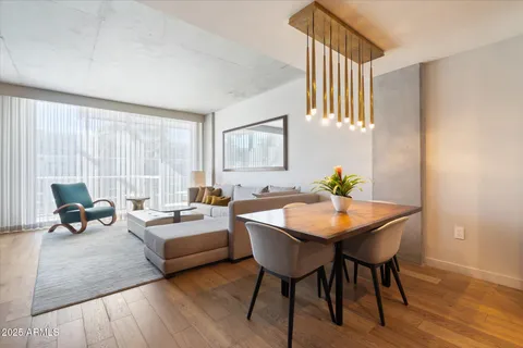 $1,250,000 | 5455 East Lincoln Drive, Unit 2009, Paradise Valley, AZ 85253