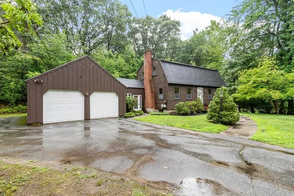 $665,000 | 323 Old Westford Road, Chelmsford, MA 01824