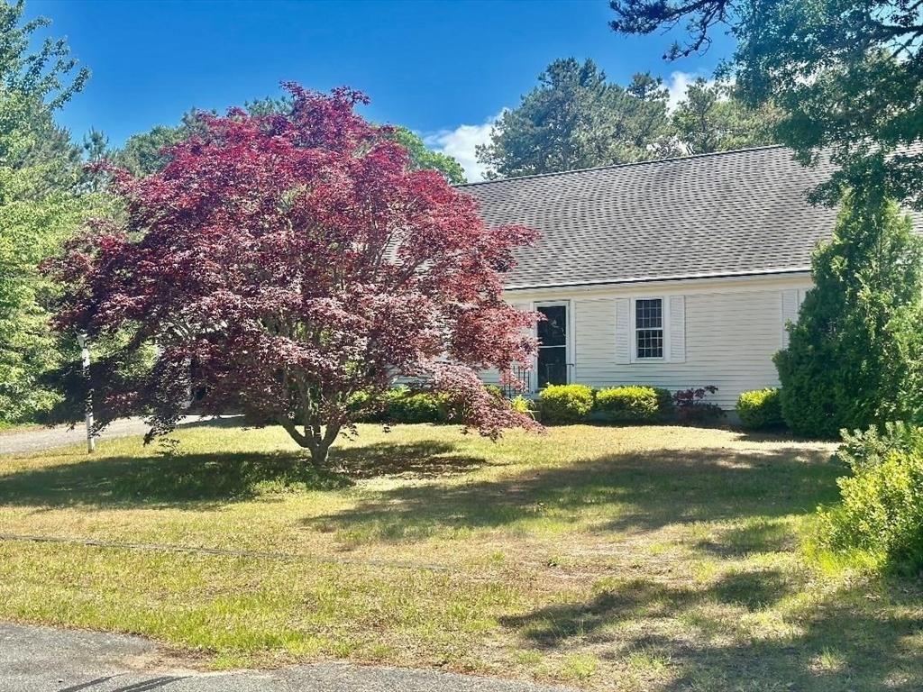 9 Captain Phillips Road West Dennis, MA 02670 - Photo 2 of 14