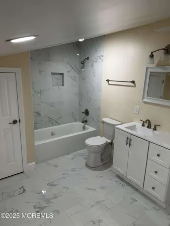 $2,500 | 410 Ferry Street, Trenton, NJ 08611